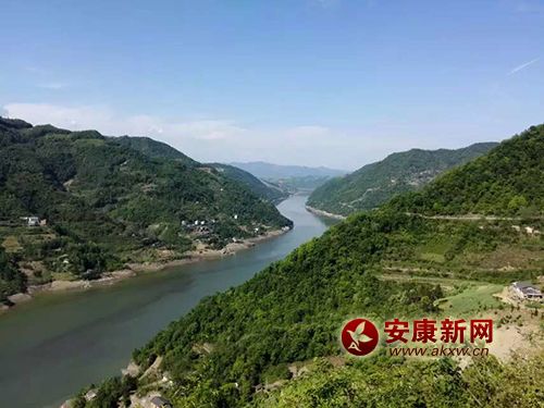 �h������